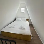 Bujtinat Te Mullari *
