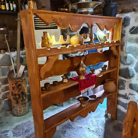 Bujtinat Te Mullari * Vau i Dejes