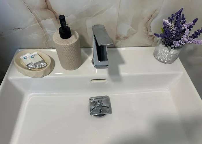 Bujtinat Te Mullari Alpehytte